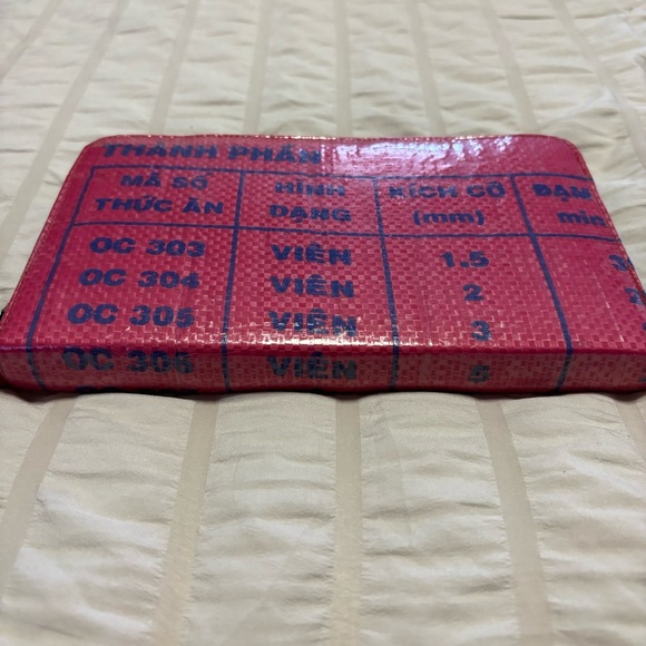 Malia Designs Made in Cambodia Recycled Wrislet Wallet in Pink - Picture 6 of 8